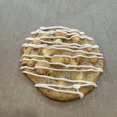 White Chocolate Macadamia 