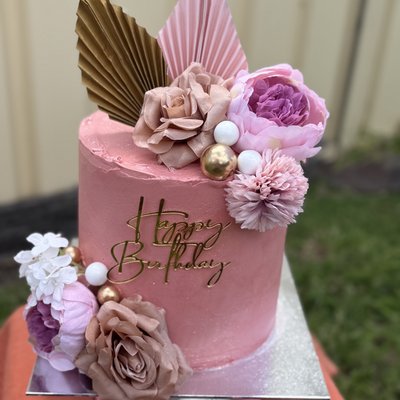 Buttercream Cake 8”