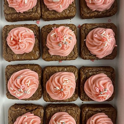 Brownies - Plain, Iced or Dusted