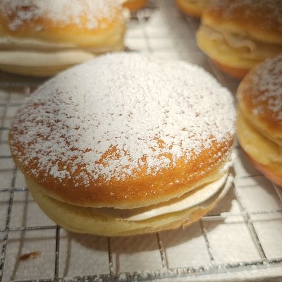Cinnamon Filled Brioche 