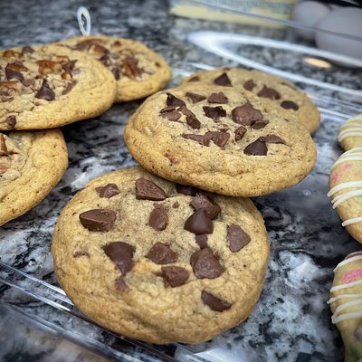 Classic Chocolate Chip - Dozen