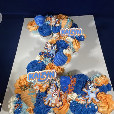 Cupcake Cake 