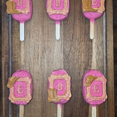 Custom Cakesicles