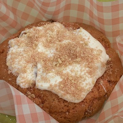 Strawberry Crunch Cookie 