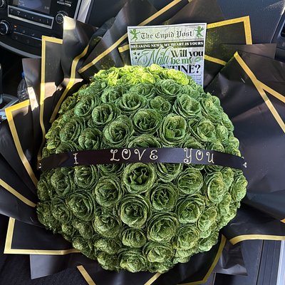 100ct Rose Bouquet 