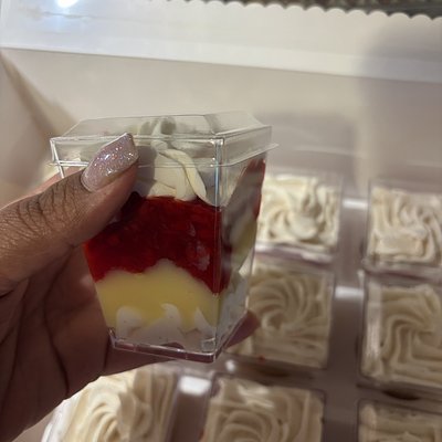 Custom Cake Shooters 
