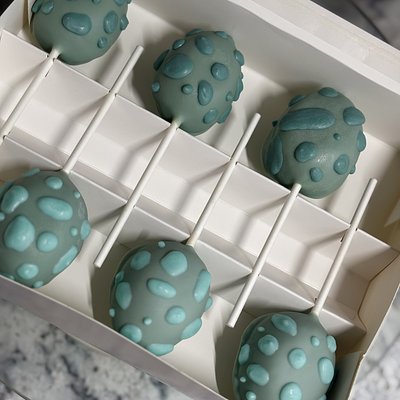 Cake Pops/Cakesicles (Dozen)