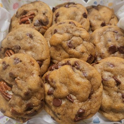 Southern Comfort Chip (Brown Butter Pecan Chocolate Chip
)