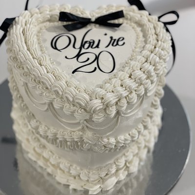 8” Heart Cake