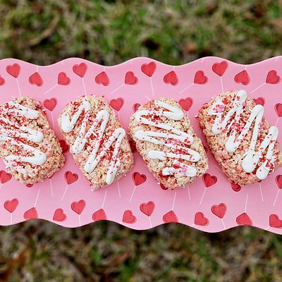 White Chocolate Strawbery Rice Krispies