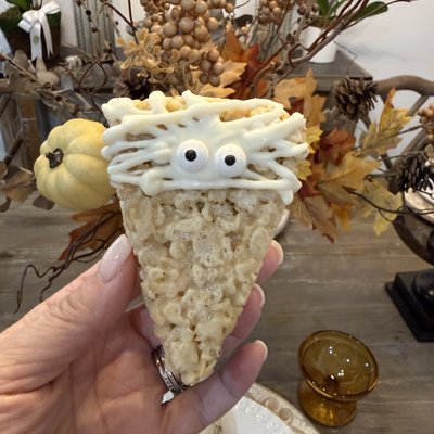 Mummy Brown Butter Rice Krispie Treat Bliss - 8 Wedges