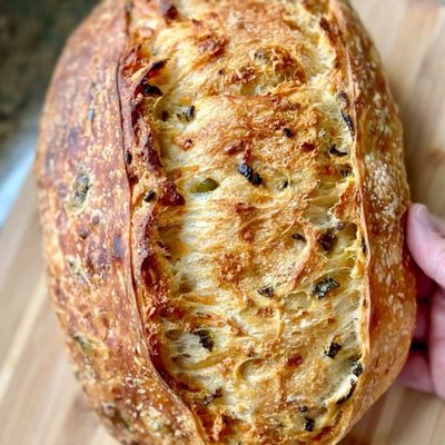 Jalapeño Chedder Artisan Loaf