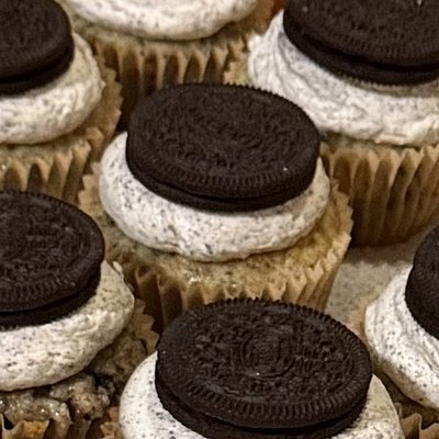 Cookies And Cream Cupcakes 