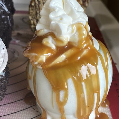 White Chocolate Caramel Stuffed Apple