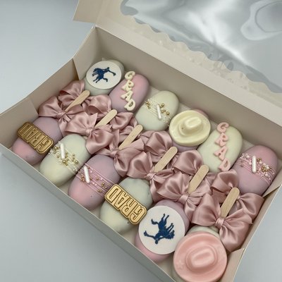 Cakesickles 