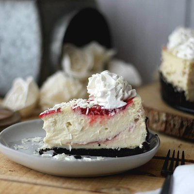 White Chocolate Raspberry Cheesecake 