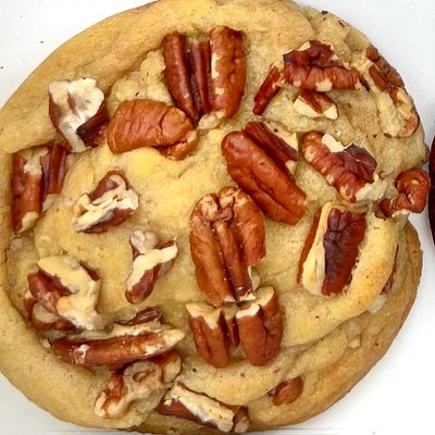 Pecan Caramel Cookie