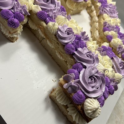 Extra Cookie Cake Layer