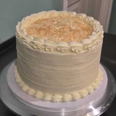 Coconut Cream Pie Cake