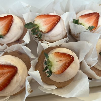 Strawberry Cupcakes