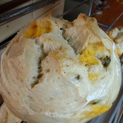Jalapeno Cheddar Sourdough 