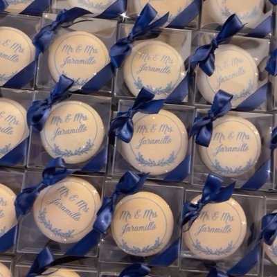 Macaron Favors (1 Count) With Quote 