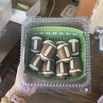 🥜Peanut Butter Filled Bonbons