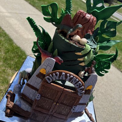Jurassic Park Cake 
