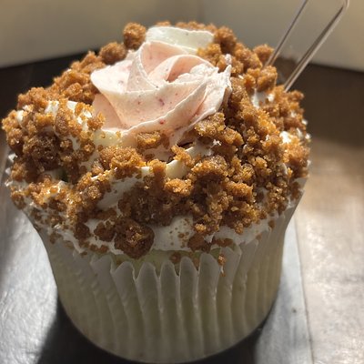 Gourmet Cupcakes (Dozen)