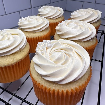 Jumbo Cupcakes