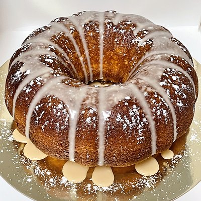 Rum Cake 10”