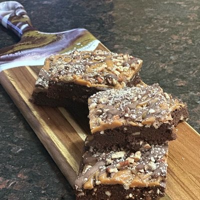 Turtle Brownies                                        1/2 Dozen 