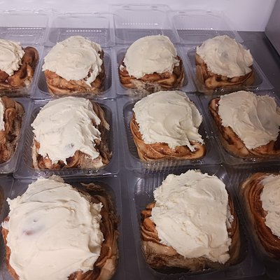 Dozen Sweet Momma's Cinnamon Rolls