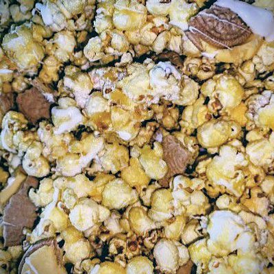 Banana Pudding Flavored Gourmet Popcorn 