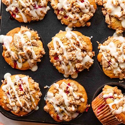Cranberry Orange Crumble Muffins