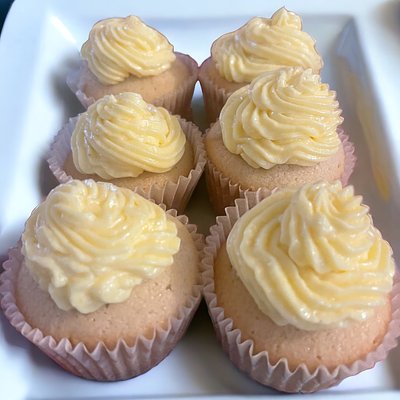 Vanilla Cupcakes