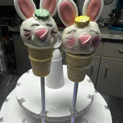 Bunny Cake Pops 