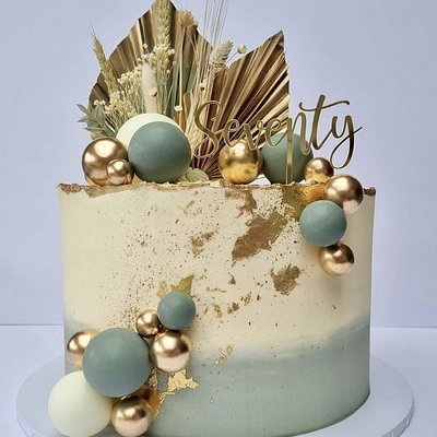 10"×4 Layer Celebration Cake (S.M Buttercream)