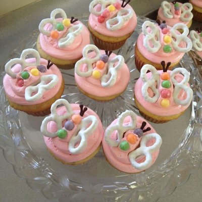 6 Cupcakes