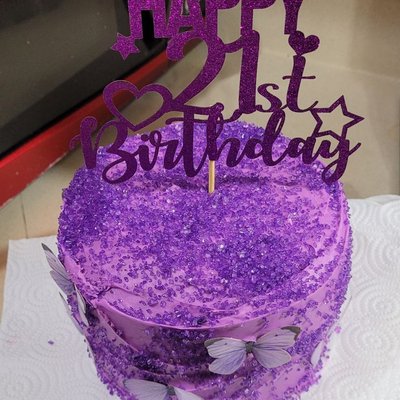 Custom Cakes 