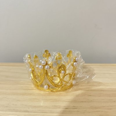 Medium Crown 