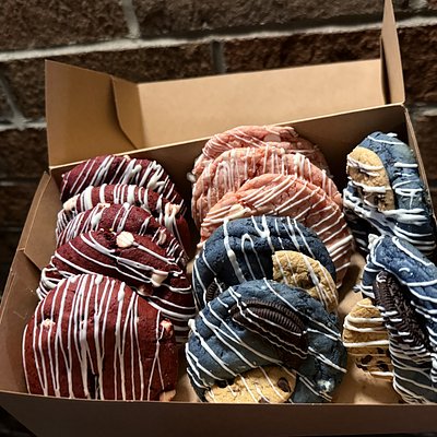 Cookies (dozen) 