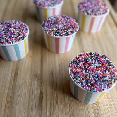 Dot Cakes (4)