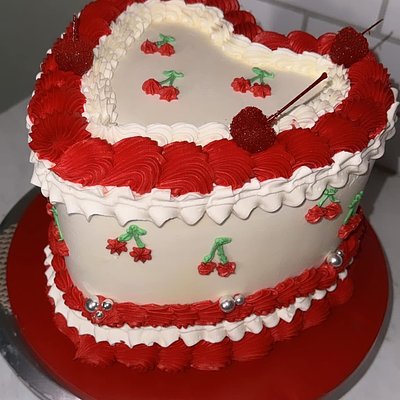 Heart Cakes (9 Inch - 3 Layers)