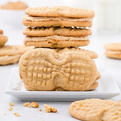 Gourmet Nutter Butters (Large)