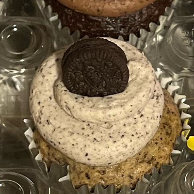 Cookies & Cream Cupcake 