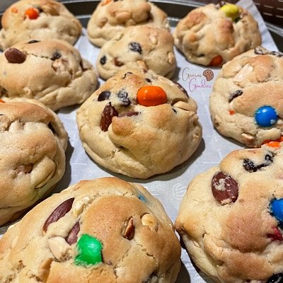 Trail Mix Chunky Cookie