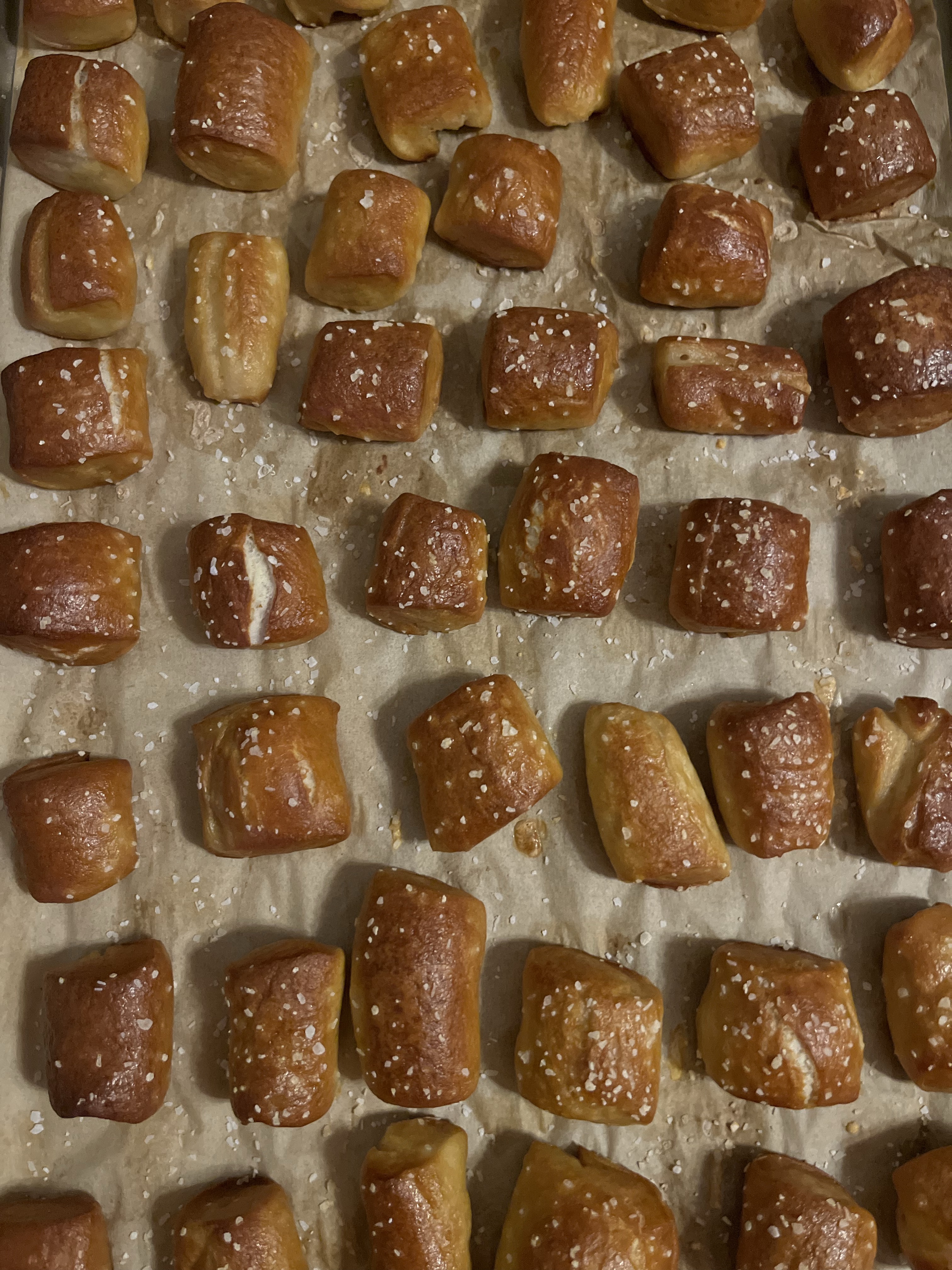 Sourdough Pretzel Bites (served with Honey Mustard)