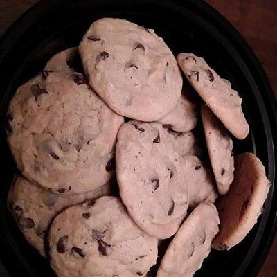 1dz  Chocolate Chip Cookies 