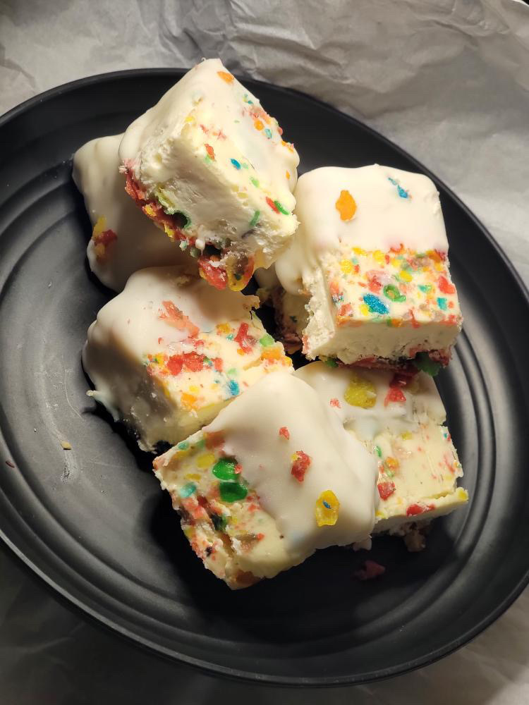 Fruity Pebble Cheesecake Bites
